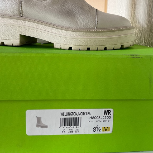 Sam Edelman Wellington Chelsea Ivory Boots US8,5 - Picture 3 of 7